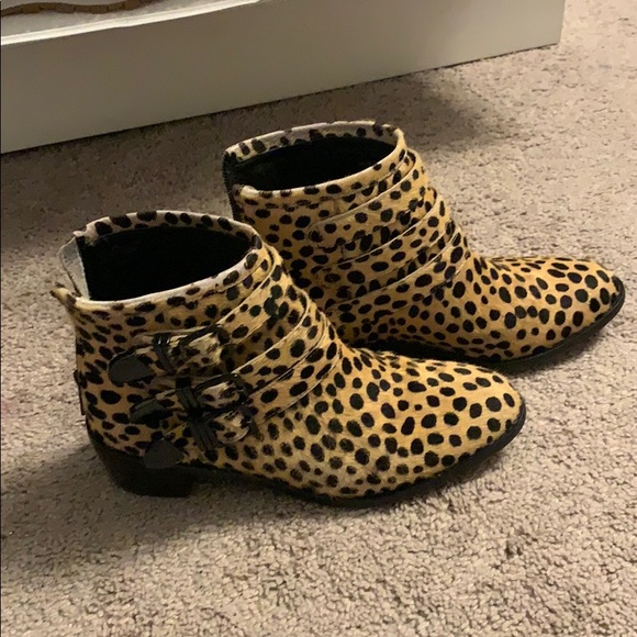 Loeffler Randall leopard booties - Picture 2 of 5